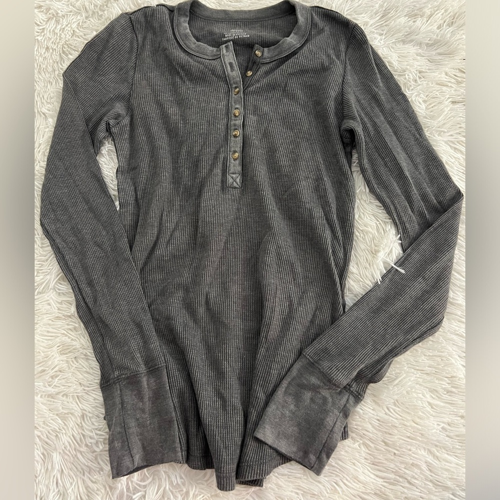 Aerie Henley